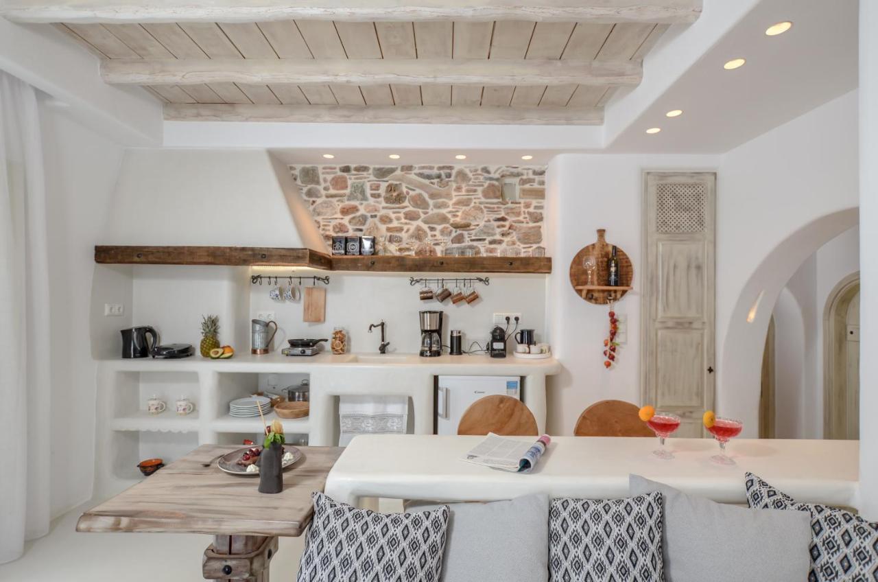 Honey & Cinnamon Luxury Suite Naxos City Exterior photo