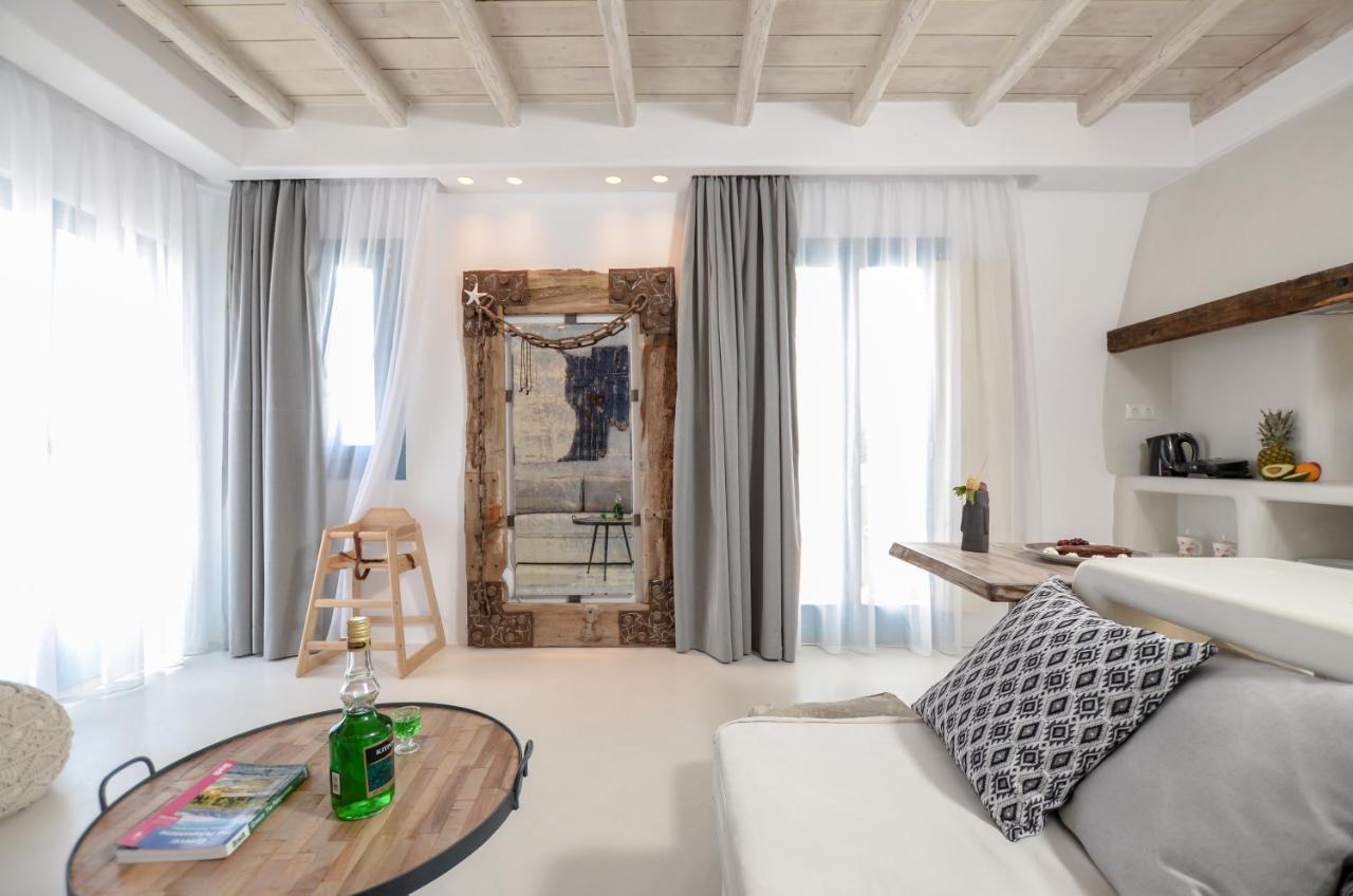 Honey & Cinnamon Luxury Suite Naxos City Exterior photo