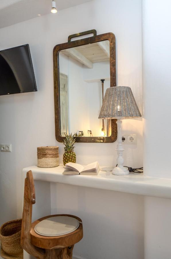 Honey & Cinnamon Luxury Suite Naxos City Exterior photo