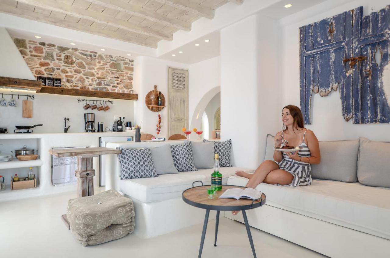 Honey & Cinnamon Luxury Suite Naxos City Exterior photo